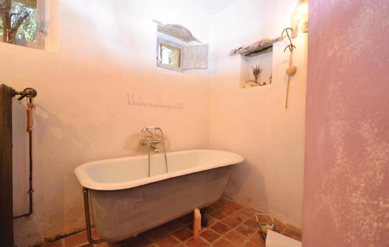 Cozy Home In Saignon With Kitchen Εξωτερικό φωτογραφία
